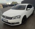 Белый Фольксваген Пассат, объемом двигателя 2 л и пробегом 295 тыс. км за 13800 $, фото 1 на Automoto.ua