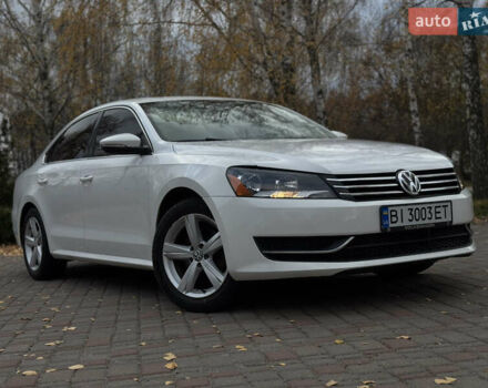 Белый Фольксваген Пассат, объемом двигателя 2.5 л и пробегом 219 тыс. км за 10250 $, фото 3 на Automoto.ua