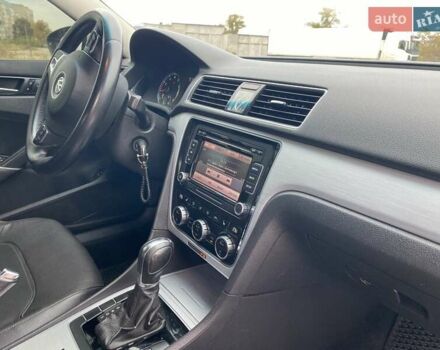 Белый Фольксваген Пассат, объемом двигателя 2.5 л и пробегом 212 тыс. км за 10300 $, фото 20 на Automoto.ua