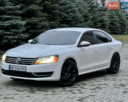 Белый Фольксваген Пассат, объемом двигателя 2.5 л и пробегом 295 тыс. км за 7999 $, фото 5 на Automoto.ua