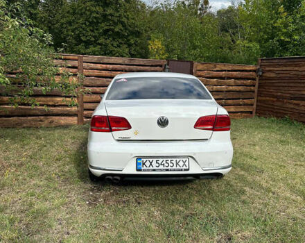 Белый Фольксваген Пассат, объемом двигателя 1.8 л и пробегом 175 тыс. км за 9200 $, фото 3 на Automoto.ua