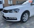 Белый Фольксваген Пассат, объемом двигателя 1.6 л и пробегом 280 тыс. км за 9999 $, фото 1 на Automoto.ua