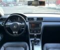 Білий Фольксваген Пассат, об'ємом двигуна 2.5 л та пробігом 240 тис. км за 8500 $, фото 7 на Automoto.ua