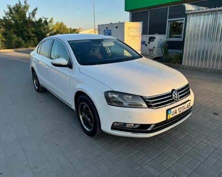 Белый Фольксваген Пассат, объемом двигателя 1.8 л и пробегом 216 тыс. км за 9000 $, фото 4 на Automoto.ua