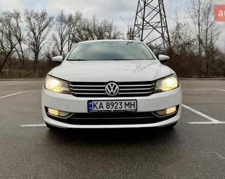 Белый Фольксваген Пассат, объемом двигателя 3.6 л и пробегом 218 тыс. км за 8800 $, фото 3 на Automoto.ua