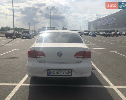 Білий Фольксваген Пассат, об'ємом двигуна 1.6 л та пробігом 275 тис. км за 9100 $, фото 1 на Automoto.ua