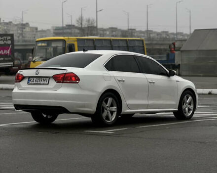 Белый Фольксваген Пассат, объемом двигателя 2.5 л и пробегом 241 тыс. км за 8700 $, фото 2 на Automoto.ua