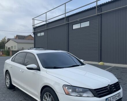 Белый Фольксваген Пассат, объемом двигателя 2.5 л и пробегом 319 тыс. км за 9950 $, фото 1 на Automoto.ua