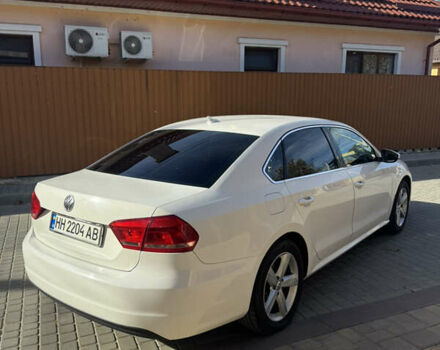 Фольксваген Пассат 2011 в Измаиле на Automoto.ua Белый Фольксваген Пассат, объемом двигателя 2.49 л и пробегом 258 тыс. км за 9000 $, фото 2 на Automoto.ua