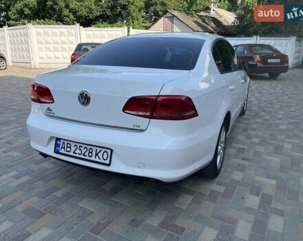 Білий Фольксваген Пассат, об'ємом двигуна 1.6 л та пробігом 280 тис. км за 9999 $, фото 4 на Automoto.ua