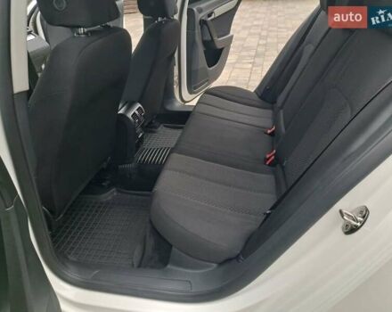 Білий Фольксваген Пассат, об'ємом двигуна 1.6 л та пробігом 290 тис. км за 8800 $, фото 17 на Automoto.ua