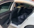 Білий Фольксваген Пассат, об'ємом двигуна 1.97 л та пробігом 245 тис. км за 10000 $, фото 5 на Automoto.ua