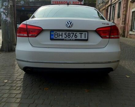 Белый Фольксваген Пассат, объемом двигателя 2 л и пробегом 220 тыс. км за 10700 $, фото 1 на Automoto.ua