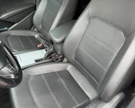 Белый Фольксваген Пассат, объемом двигателя 2.5 л и пробегом 221 тыс. км за 9500 $, фото 6 на Automoto.ua