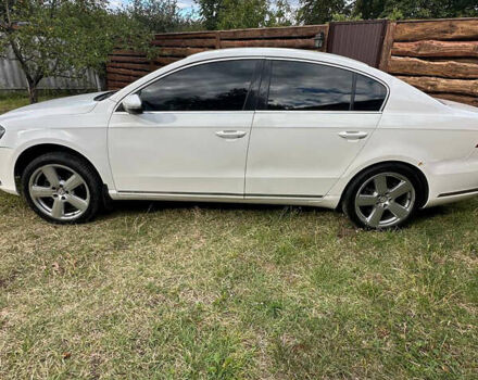 Белый Фольксваген Пассат, объемом двигателя 1.8 л и пробегом 175 тыс. км за 9200 $, фото 8 на Automoto.ua