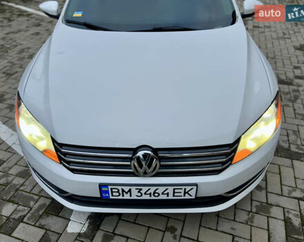 Белый Фольксваген Пассат, объемом двигателя 2.5 л и пробегом 295 тыс. км за 7999 $, фото 4 на Automoto.ua