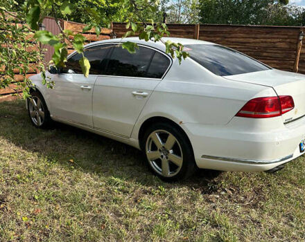 Белый Фольксваген Пассат, объемом двигателя 1.8 л и пробегом 175 тыс. км за 9200 $, фото 15 на Automoto.ua