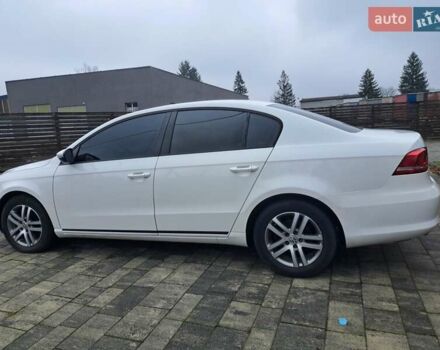 Білий Фольксваген Пассат, об'ємом двигуна 1.6 л та пробігом 290 тис. км за 8800 $, фото 8 на Automoto.ua