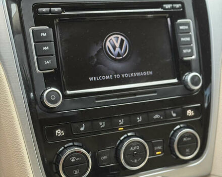 Белый Фольксваген Пассат, объемом двигателя 2.5 л и пробегом 219 тыс. км за 10250 $, фото 47 на Automoto.ua