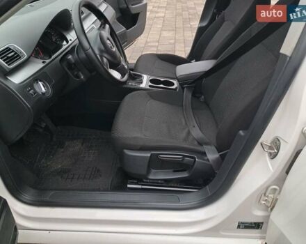 Білий Фольксваген Пассат, об'ємом двигуна 1.6 л та пробігом 290 тис. км за 8800 $, фото 18 на Automoto.ua