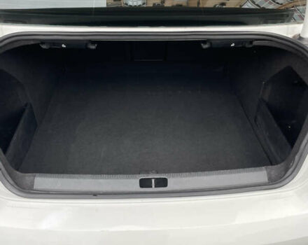 Белый Фольксваген Пассат, объемом двигателя 1.78 л и пробегом 220 тыс. км за 10300 $, фото 14 на Automoto.ua