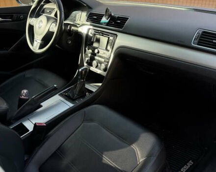 Фольксваген Пассат 2011 в Измаиле на Automoto.ua Белый Фольксваген Пассат, объемом двигателя 2.49 л и пробегом 258 тыс. км за 9000 $, фото 4 на Automoto.ua