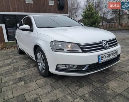 Білий Фольксваген Пассат, об'ємом двигуна 1.6 л та пробігом 290 тис. км за 8800 $, фото 3 на Automoto.ua