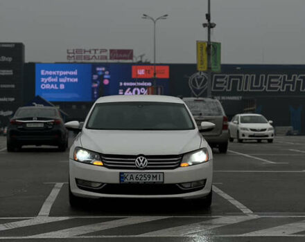 Белый Фольксваген Пассат, объемом двигателя 2.5 л и пробегом 241 тыс. км за 8700 $, фото 4 на Automoto.ua