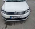 Білий Фольксваген Пассат, об'ємом двигуна 1.8 л та пробігом 274 тис. км за 9000 $, фото 1 на Automoto.ua