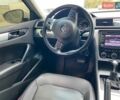 Белый Фольксваген Пассат, объемом двигателя 2.5 л и пробегом 212 тыс. км за 10300 $, фото 14 на Automoto.ua