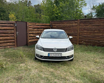 Белый Фольксваген Пассат, объемом двигателя 1.8 л и пробегом 175 тыс. км за 9200 $, фото 16 на Automoto.ua