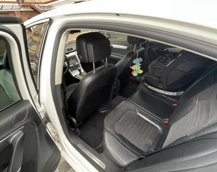 Белый Фольксваген Пассат, объемом двигателя 1.78 л и пробегом 220 тыс. км за 10300 $, фото 7 на Automoto.ua