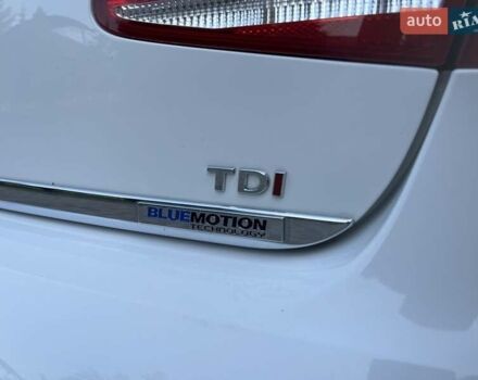 Білий Фольксваген Пассат, об'ємом двигуна 1.6 л та пробігом 280 тис. км за 9999 $, фото 7 на Automoto.ua