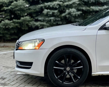 Белый Фольксваген Пассат, объемом двигателя 2.5 л и пробегом 295 тыс. км за 7999 $, фото 9 на Automoto.ua