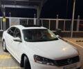 Білий Фольксваген Пассат, об'ємом двигуна 2.5 л та пробігом 269 тис. км за 9800 $, фото 1 на Automoto.ua
