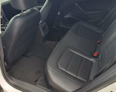 Білий Фольксваген Пассат, об'ємом двигуна 2.48 л та пробігом 285 тис. км за 9000 $, фото 3 на Automoto.ua