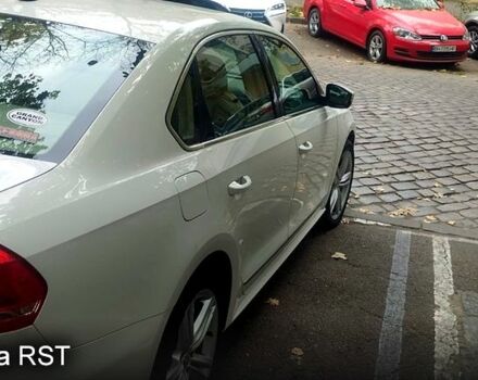 Белый Фольксваген Пассат, объемом двигателя 2 л и пробегом 220 тыс. км за 10700 $, фото 9 на Automoto.ua