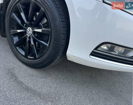 Белый Фольксваген Пассат, объемом двигателя 1.8 л и пробегом 268 тыс. км за 9500 $, фото 5 на Automoto.ua