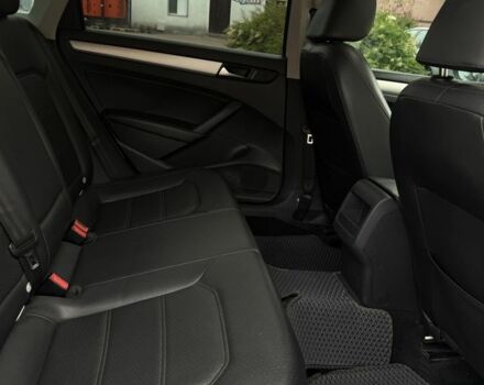 Белый Фольксваген Пассат, объемом двигателя 2.5 л и пробегом 221 тыс. км за 9500 $, фото 7 на Automoto.ua