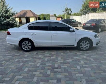 Білий Фольксваген Пассат, об'ємом двигуна 1.6 л та пробігом 280 тис. км за 9999 $, фото 3 на Automoto.ua