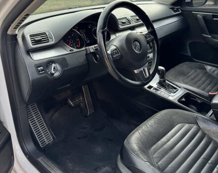 Білий Фольксваген Пассат, об'ємом двигуна 1.97 л та пробігом 222 тис. км за 10999 $, фото 12 на Automoto.ua