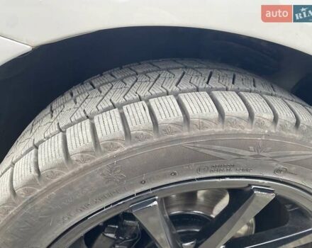 Белый Фольксваген Пассат, объемом двигателя 2.5 л и пробегом 212 тыс. км за 10300 $, фото 11 на Automoto.ua