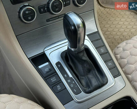 Білий Фольксваген Пассат, об'ємом двигуна 1.97 л та пробігом 190 тис. км за 12200 $, фото 43 на Automoto.ua