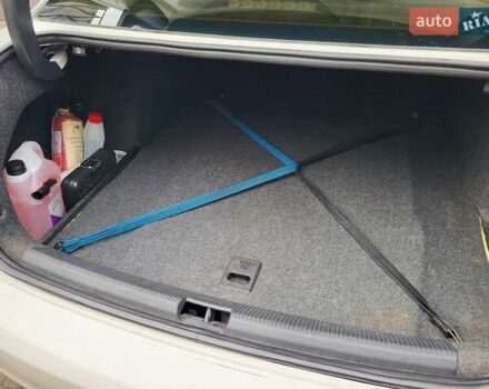 Белый Фольксваген Пассат, объемом двигателя 2.48 л и пробегом 173 тыс. км за 12300 $, фото 5 на Automoto.ua