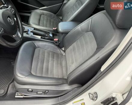 Белый Фольксваген Пассат, объемом двигателя 1.97 л и пробегом 243 тыс. км за 12700 $, фото 13 на Automoto.ua