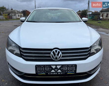 Белый Фольксваген Пассат, объемом двигателя 2.48 л и пробегом 272 тыс. км за 9850 $, фото 10 на Automoto.ua