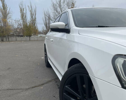 Белый Фольксваген Пассат, объемом двигателя 3.6 л и пробегом 205 тыс. км за 11800 $, фото 2 на Automoto.ua