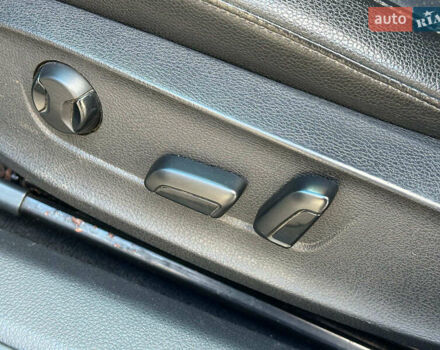 Білий Фольксваген Пассат, об'ємом двигуна 2.5 л та пробігом 277 тис. км за 9440 $, фото 10 на Automoto.ua