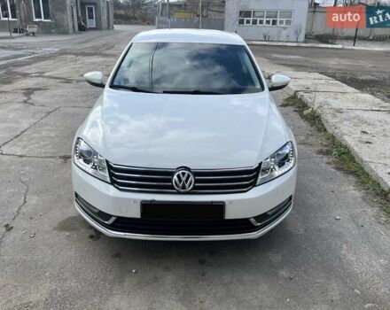 Белый Фольксваген Пассат, объемом двигателя 1.97 л и пробегом 145 тыс. км за 13200 $, фото 1 на Automoto.ua
