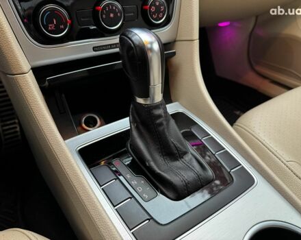 Белый Фольксваген Пассат, объемом двигателя 2.5 л и пробегом 190 тыс. км за 10790 $, фото 22 на Automoto.ua